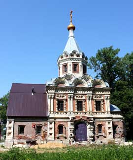 Храм Царицы Александры (Римской) в Муромцево